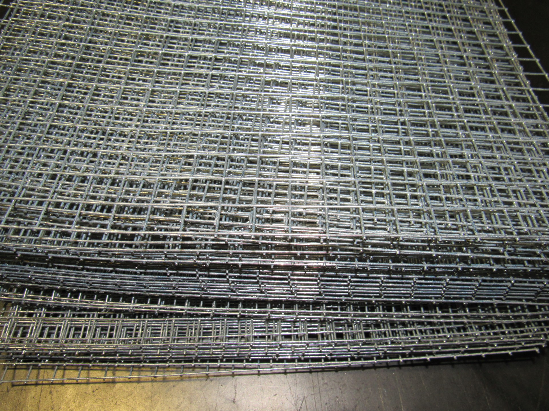 What Is the Difference Between Hardware Cloth and Welded Wire Mesh?
